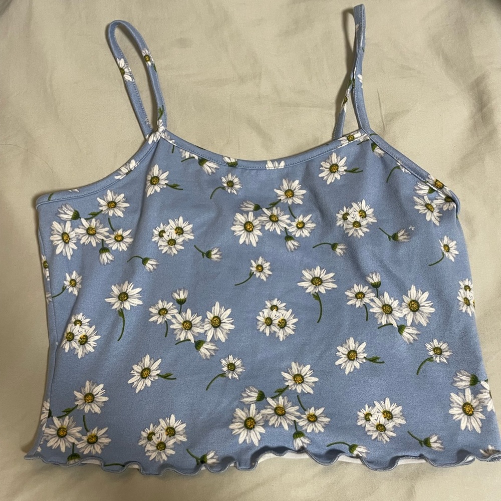 small cropped blue tank